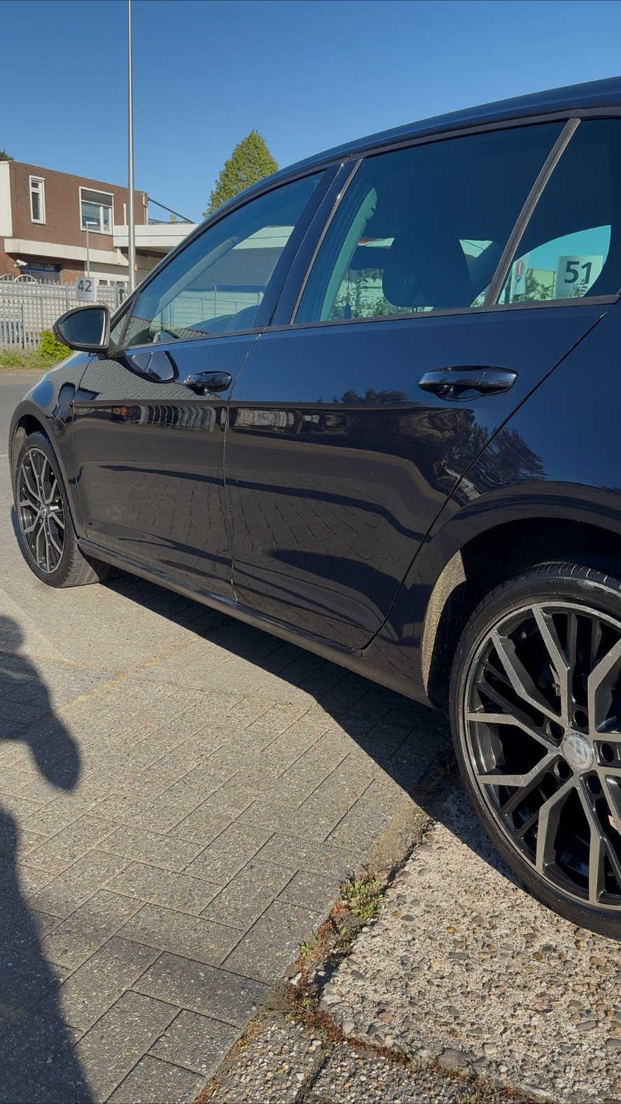 Volkswagen Golf zijkant na detailing